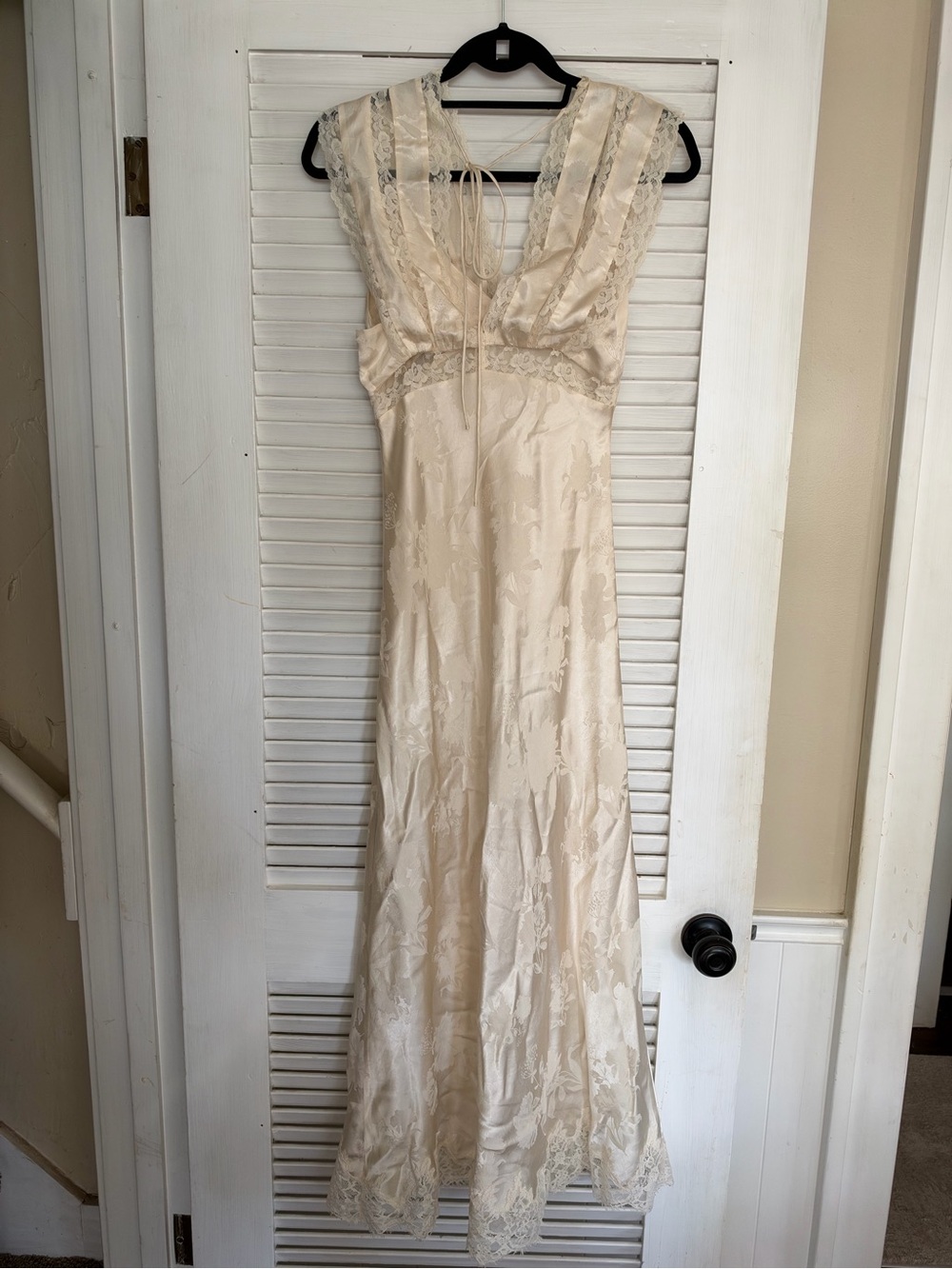 For Love & Lemons Cream Lace-Trim Maxi Dress - Picture 5 of 7